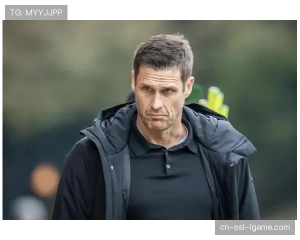 多特蒙德体育总监凯尔接受专访,谈球队构建年轻化、国际化阵容的长期策略